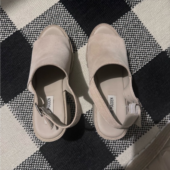 Steve Madden Platforms - Picture 3 of 3